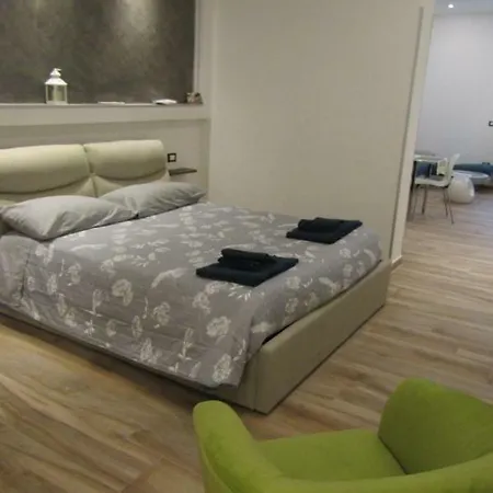 Elite House Fiera アパート ボローニャ