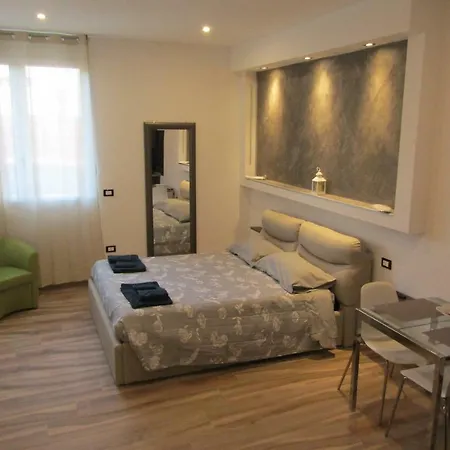 Elite House Fiera アパート