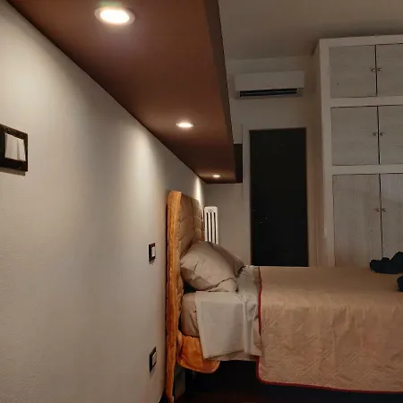 Elite House Fiera アパート